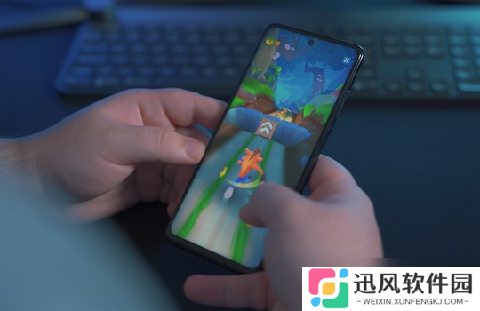 鲑鱼吃寿司游戏攻略 鲑鱼爱吃什么食物
