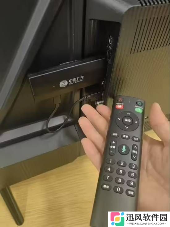 苏州等地试点部署插入式微型机顶盒：即插即用